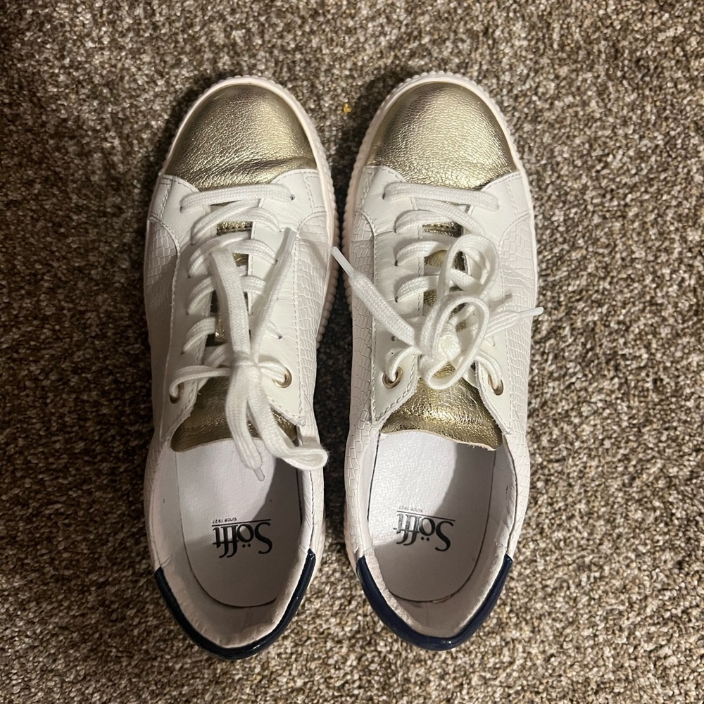 Sofft White Sneakers with Gold Toes- barely worn!